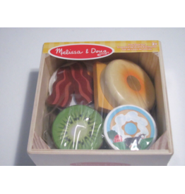 Melissa & Doug Breakfast Picnic Box Play Food Set