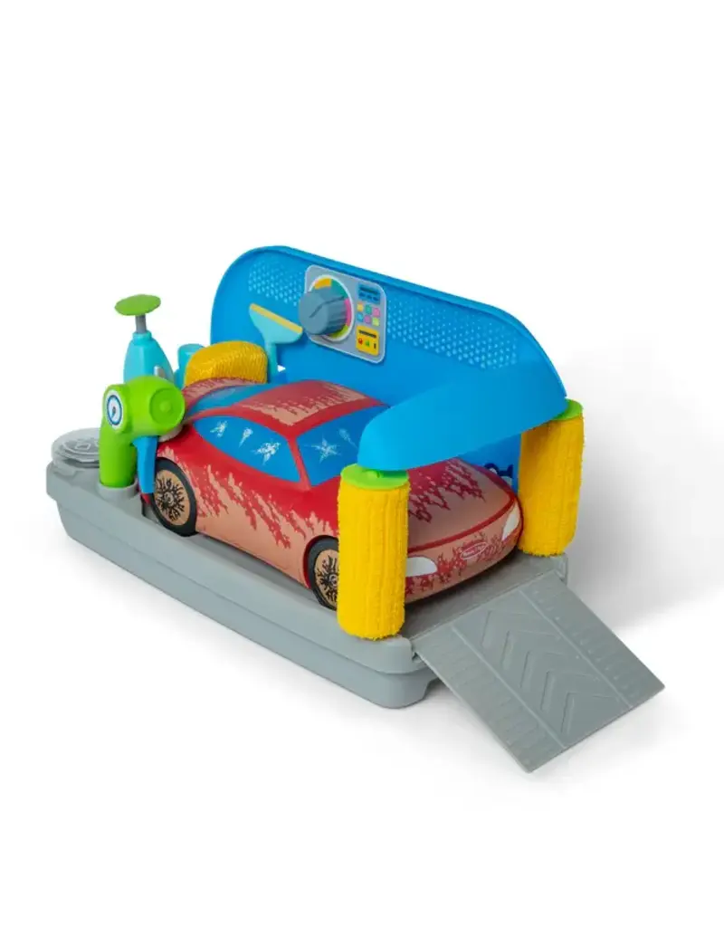 Melissa & Doug Pretend Play - Spray & Shine Car Wash