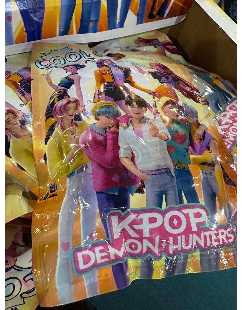 Sparkling Extras K-Pop Demon Hunters Blind Box