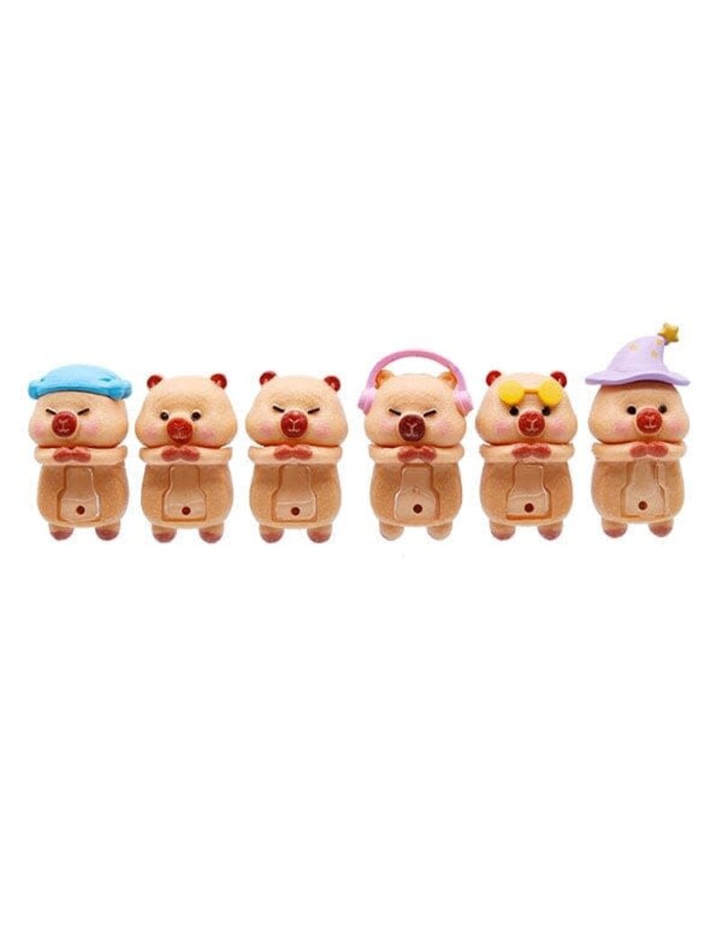 Showcase Capybara Huggers: Blind Bag Series 3