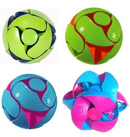 Tedco Toys Science Gadget Hoberman Switch Pitch (Colors Vary; Sold Individually)