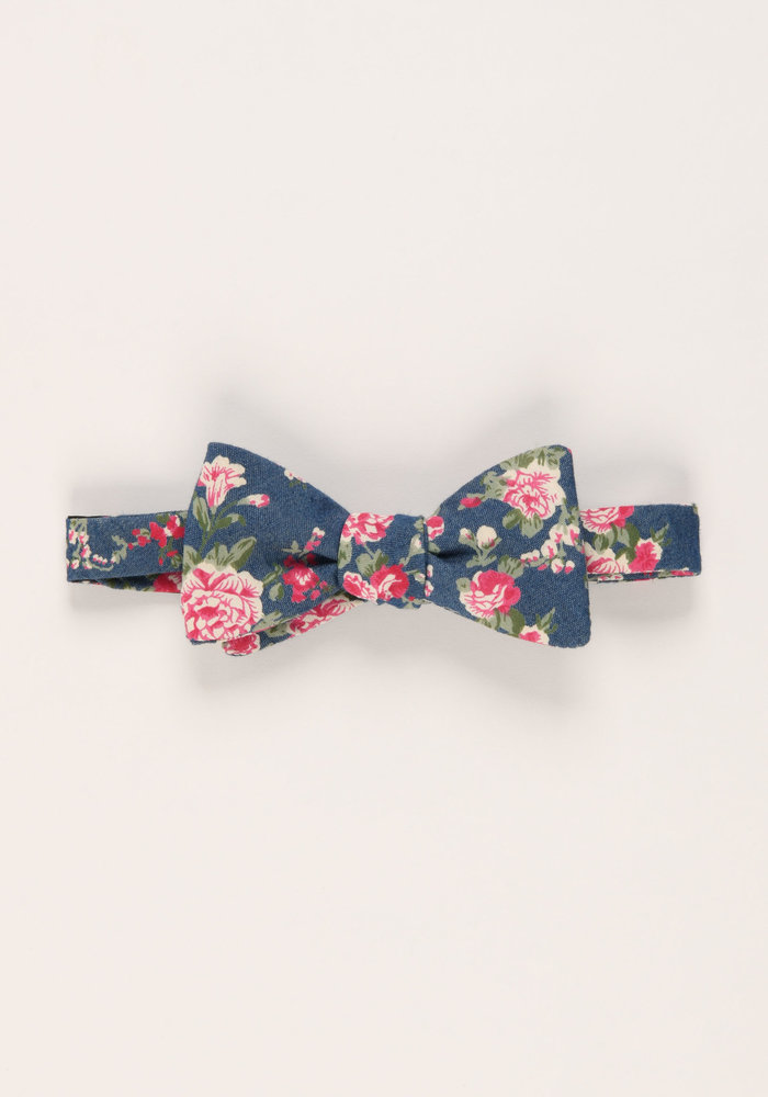 The Clara Bow Tie