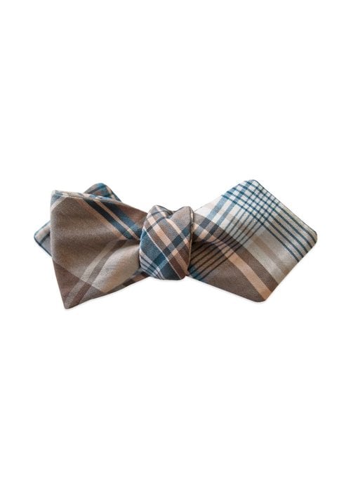 Pocket Square Clothing The Southern Gent Bow Tie