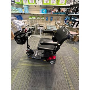 Pride Mobility Used Pride GoGo Elite Traveller 3W SC40E