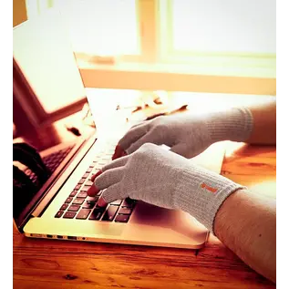 Incrediwear Fingerless Circulation Gloves