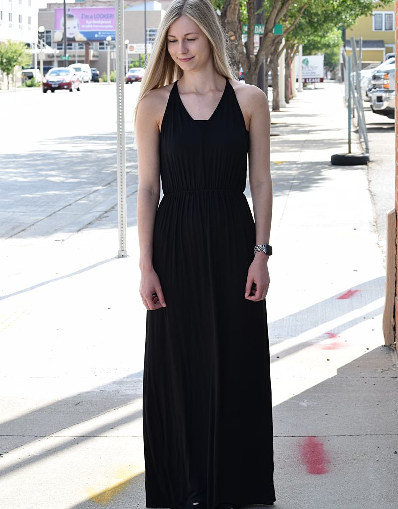 sleeveless knit maxi dress