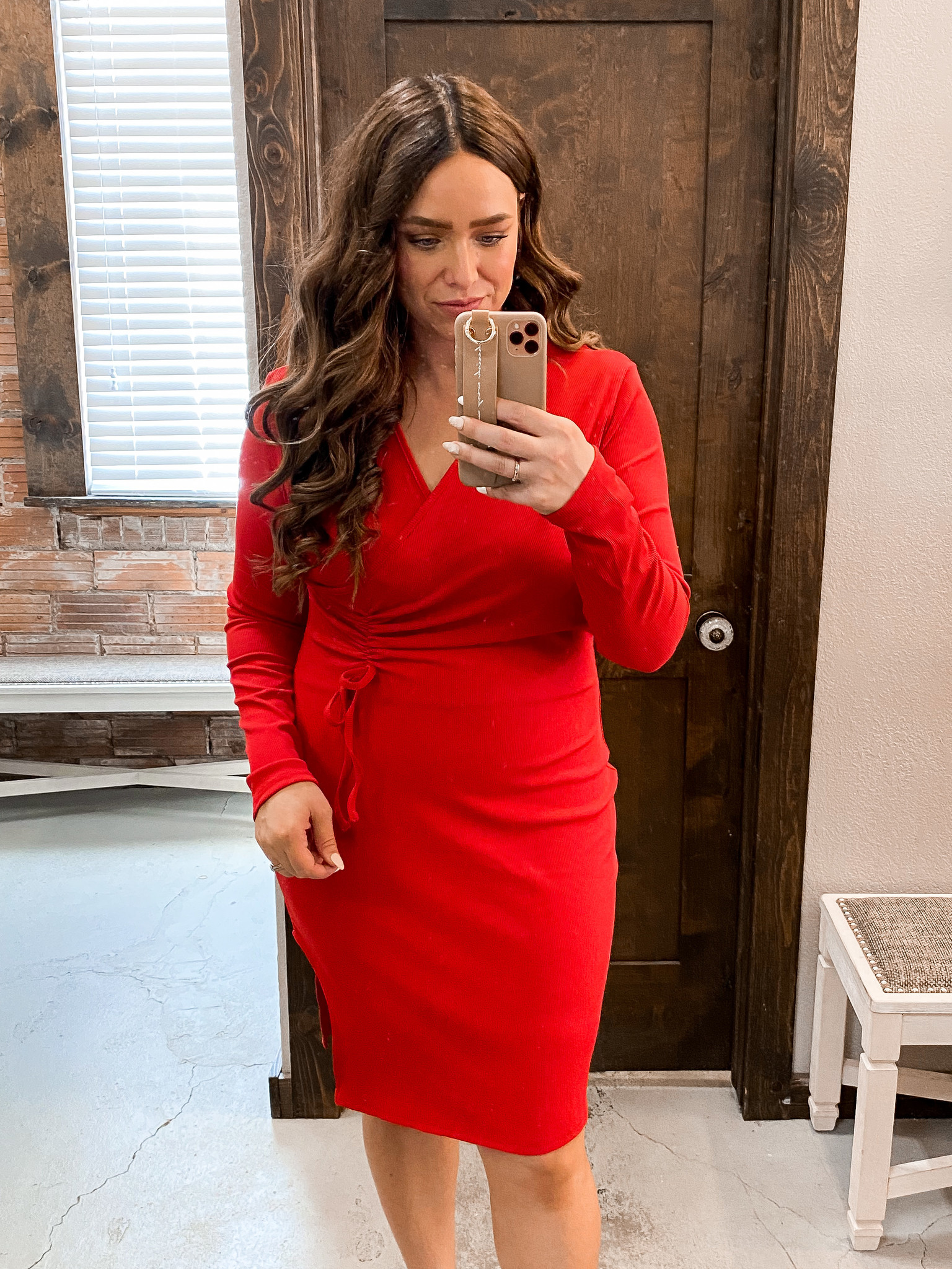 V Neck Sinched Long Sleeve Dress 