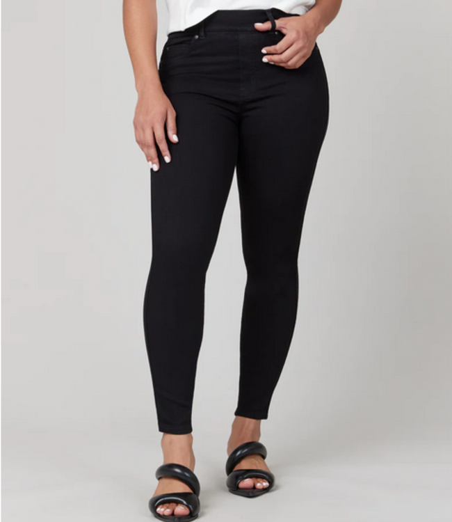 Ankle Skinny Jeans - Clean Black - Boutique 23