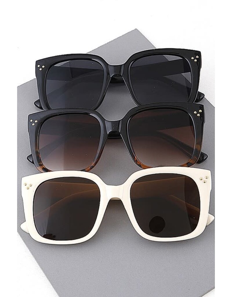 Square Sunglasses With Gold Deail