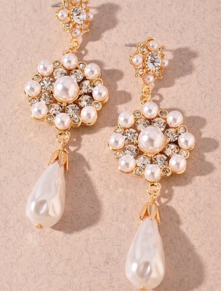 Flower Pearl Bead Rhinestone Dangle Earrings