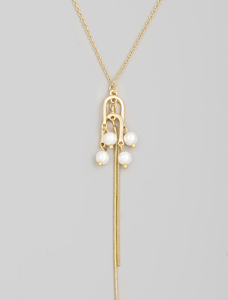 Pearly Chain Charm U Necklace