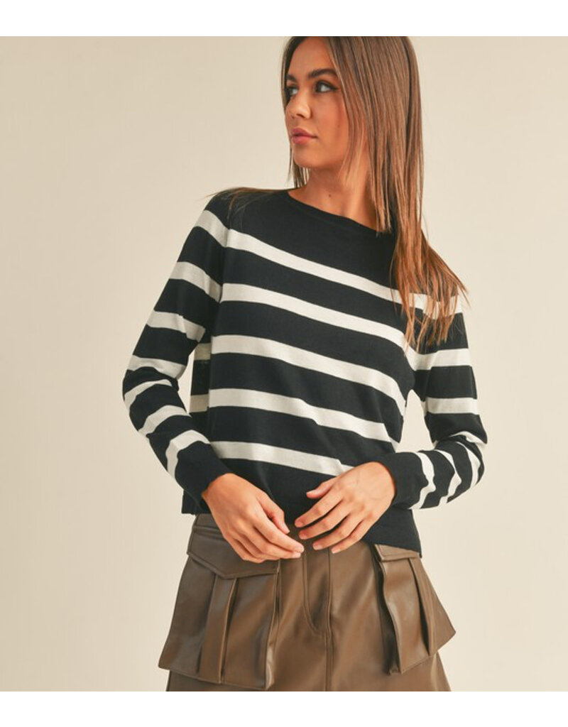 Striped Round Neck Sweater Top - Black/White