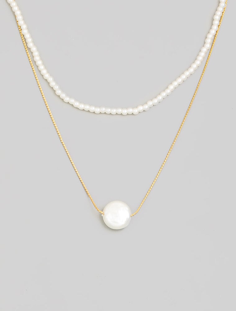 Circle Pearl Charm Layered Necklace