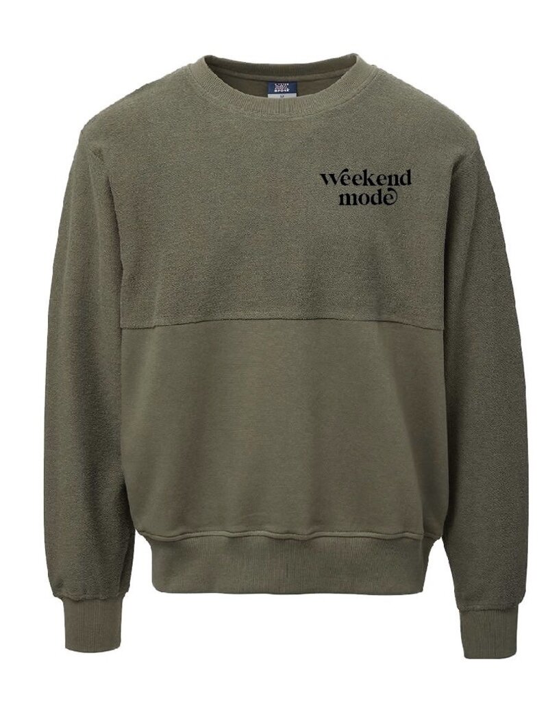 Weekend Mode Pullover