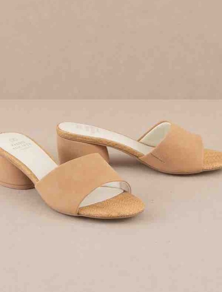 Paloma Slip On Heel - Camel