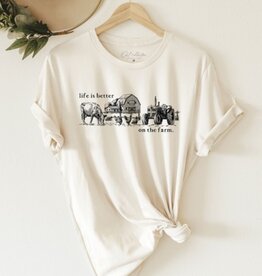 LIFE IS BETTER ON THE FARM Graphic T-shirt - Vintage White