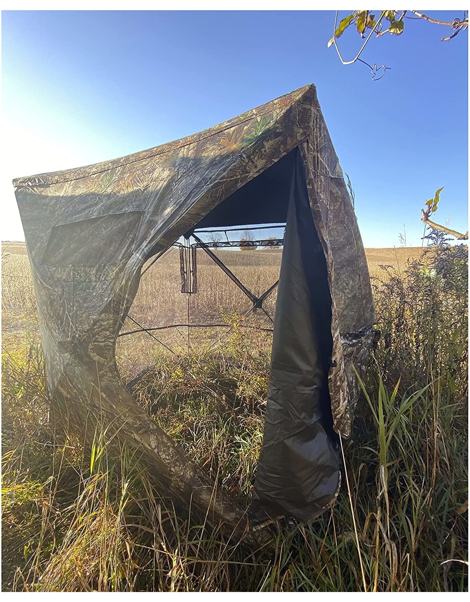 Rhino Blinds R180STRTE Hunting Blind Realtree Edge Camo, 66" High, 75