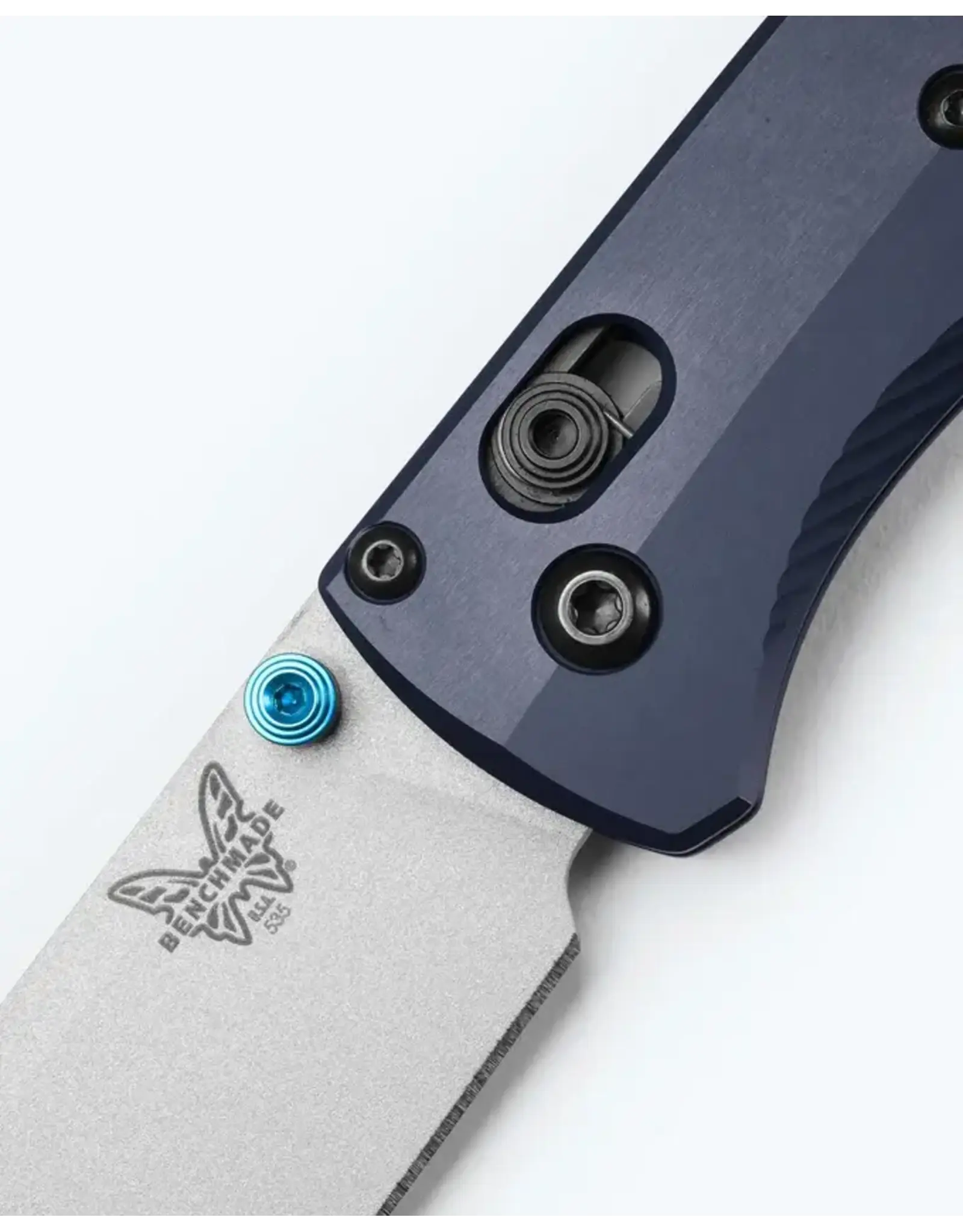 Benchmade Bugout® | Crater Blue | Drop-point 535SL-13