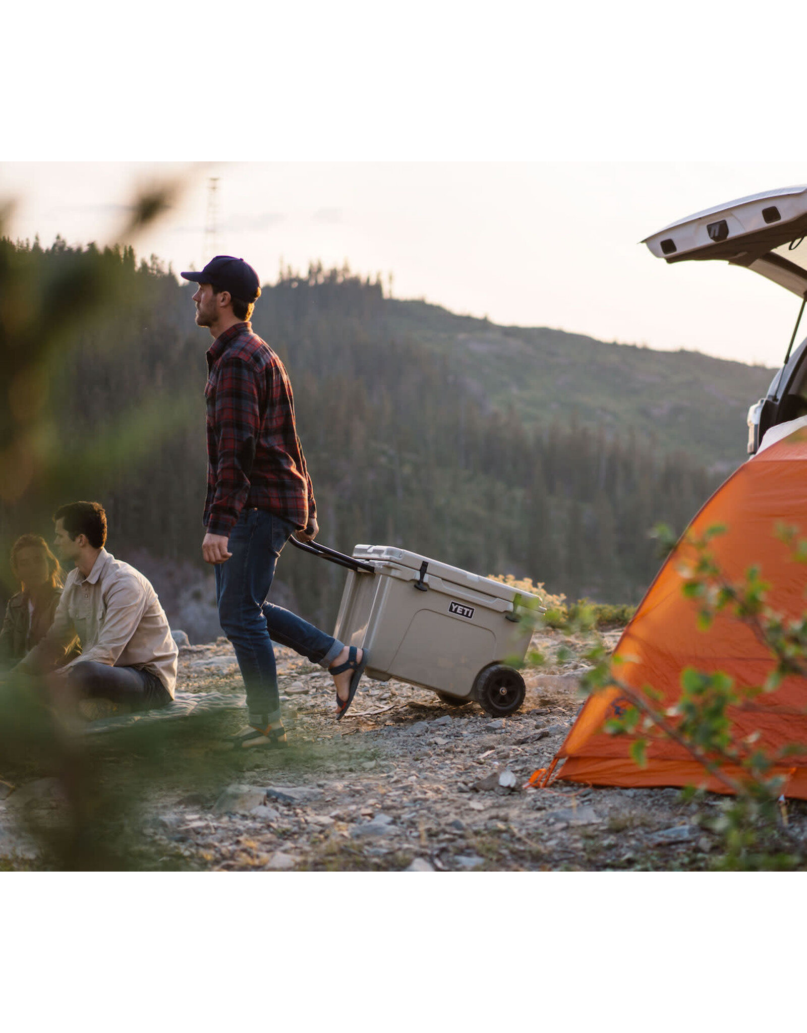 Yeti Yeti Tundra Haul Wheeled Cooler