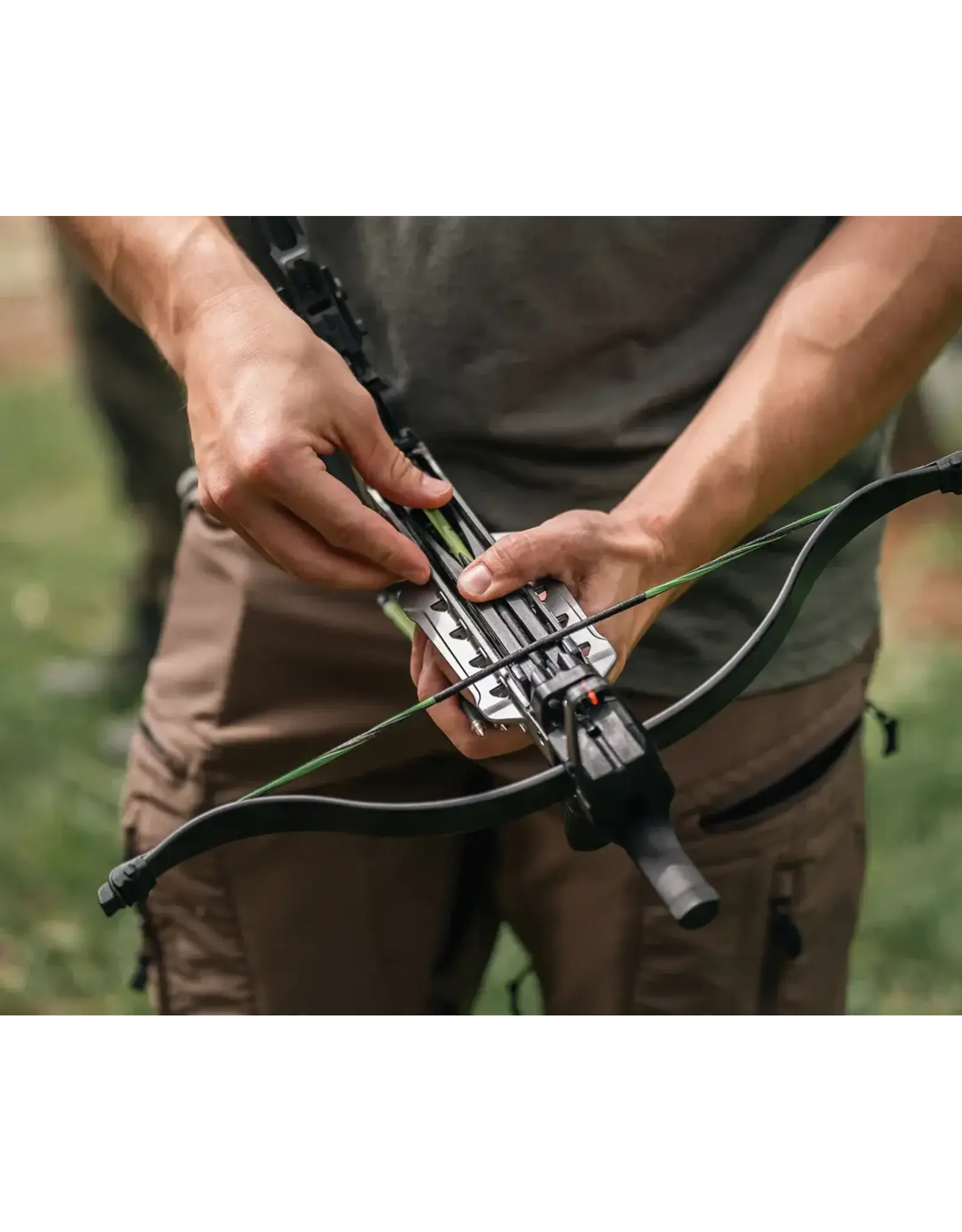 Barnett Barnett Demun Tri Strike Premium Break-Action Mini Crossbow (50lb draw weight) BAR50013