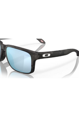 Oakley Oakley Holbrook Matte Black Camo Frame Prizm Deep Water Polarized Lenses