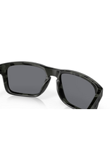 Oakley Oakley Standard Issue Holbrook Multicam Black Collection Grey Lenses
