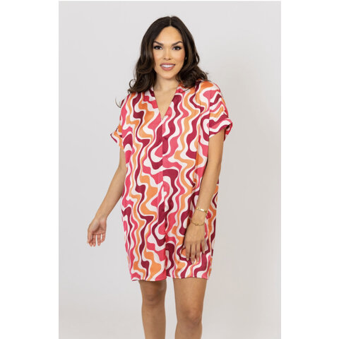 ABSTRACT SATIN SWIRL VNECK SIGNATURE