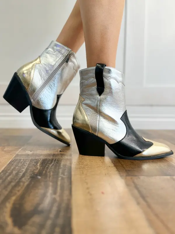 ONE CHANCE- MIXED METALLIC BOOTIE