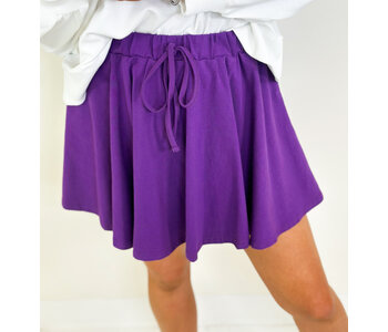 PURPLE MINI SKIRT W/ SHORTS