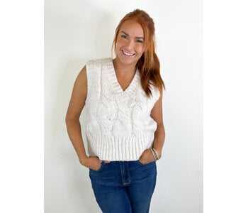 BEIGE SWEATER VEST