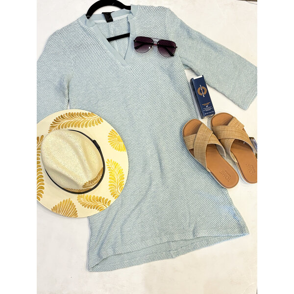  POWDER BLUE VNECK TUNIC