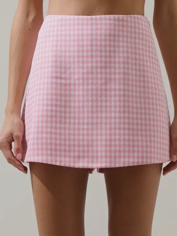 Kassy Houndstooth Pink Skort