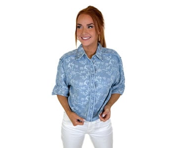 PLAITED BLUE BUTTON TOP
