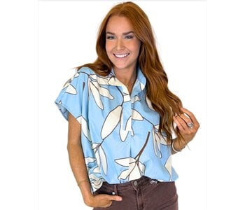 BLUE PALM LEAF SIGNATURE VNECK