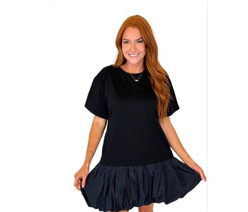 BLACK CREWNECK BUBBLE DRESS