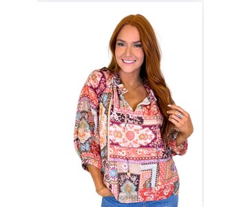 HEIRLOOM PATCH TRIMMED PESANT TOP