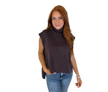CHOCOLATE MOCK SLVLESS SWEATER