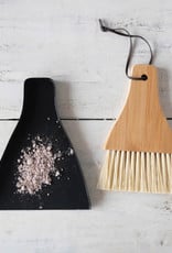 Broom and Standing Dust Pan, Set of 2