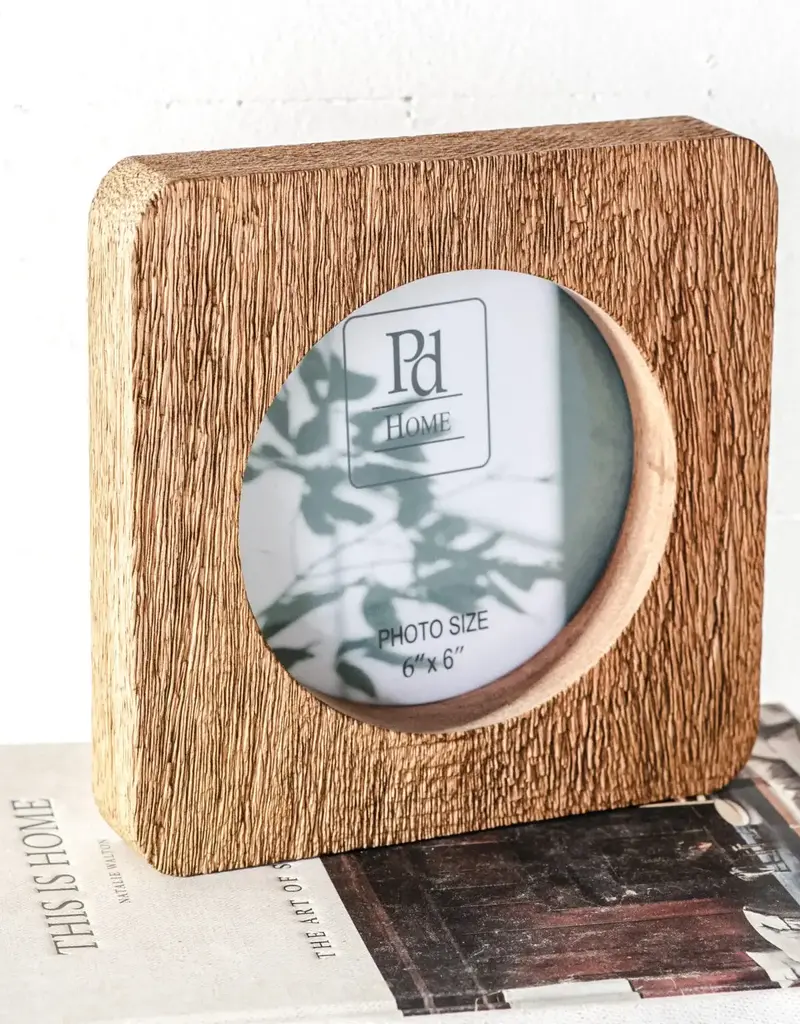 6″ RD. NAT. WOOD PHOTO FRAME