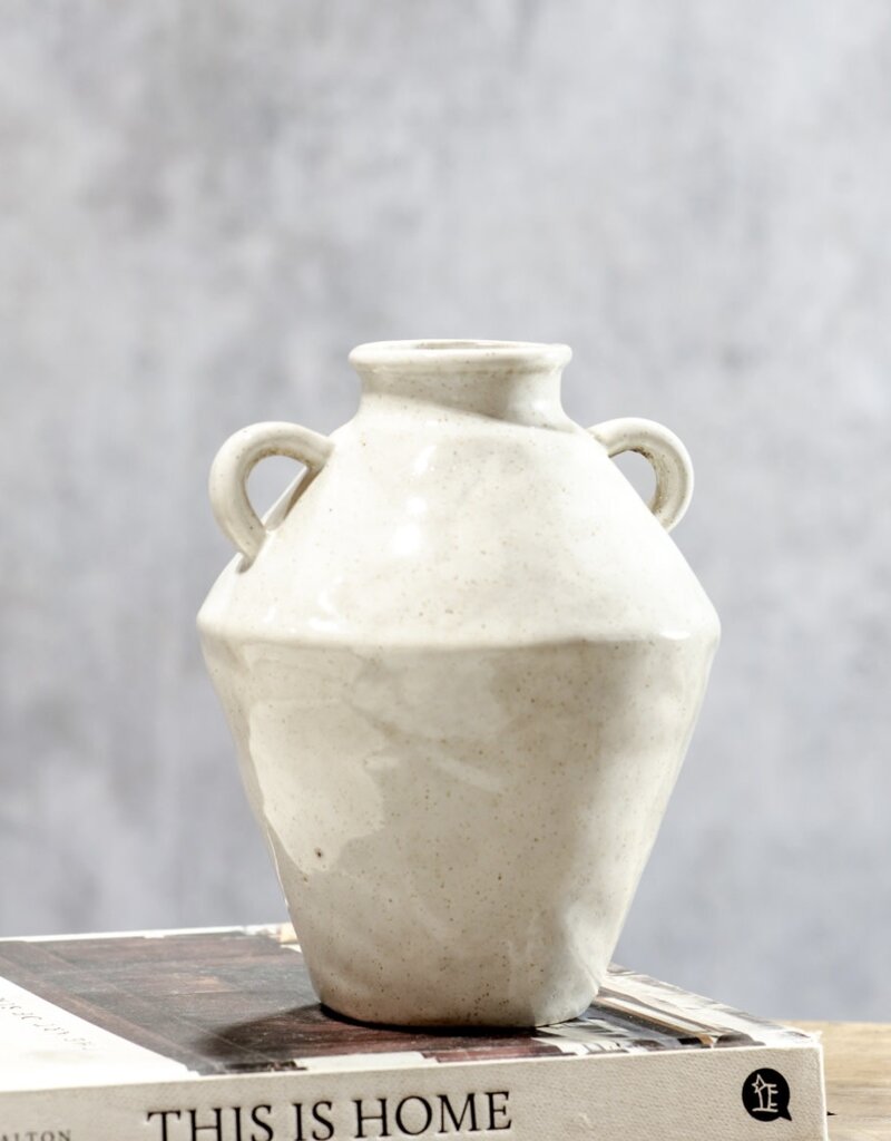 7″ CREAM COLOR HANDLE VASE