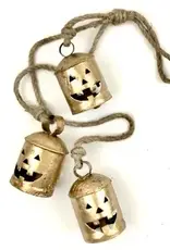 Jack-O-Lantern 3 Bell Cluster