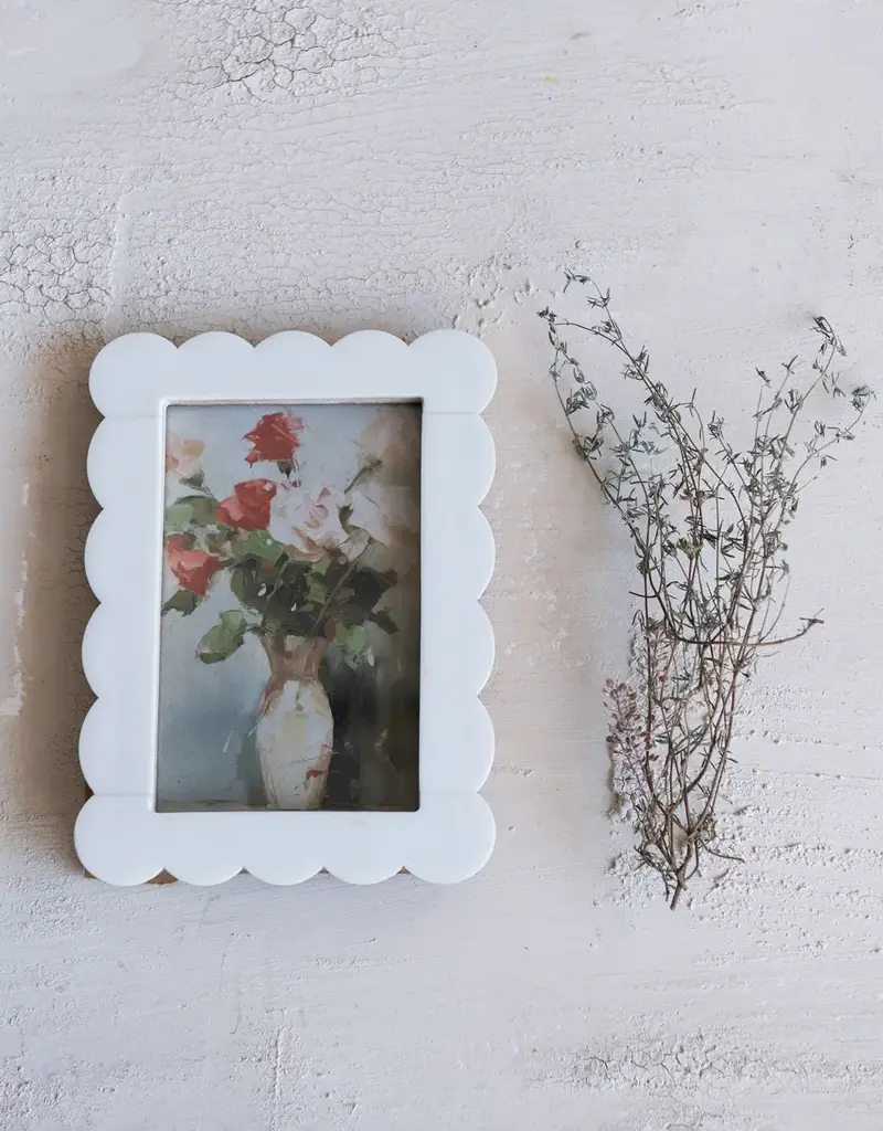 Scalloped Photo Frame, White, 4x6