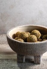 9" NAT. BEIGE RAISED TERRA COTTA BOWL