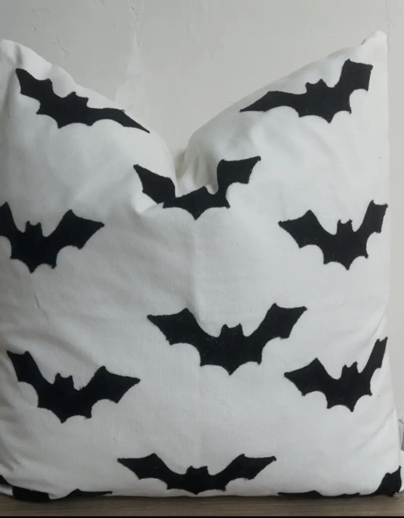 Halloween Bat Throw Pillow Cover