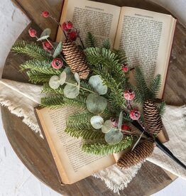 28" MIXED GREENS & ICY RED BERRY SPRAY