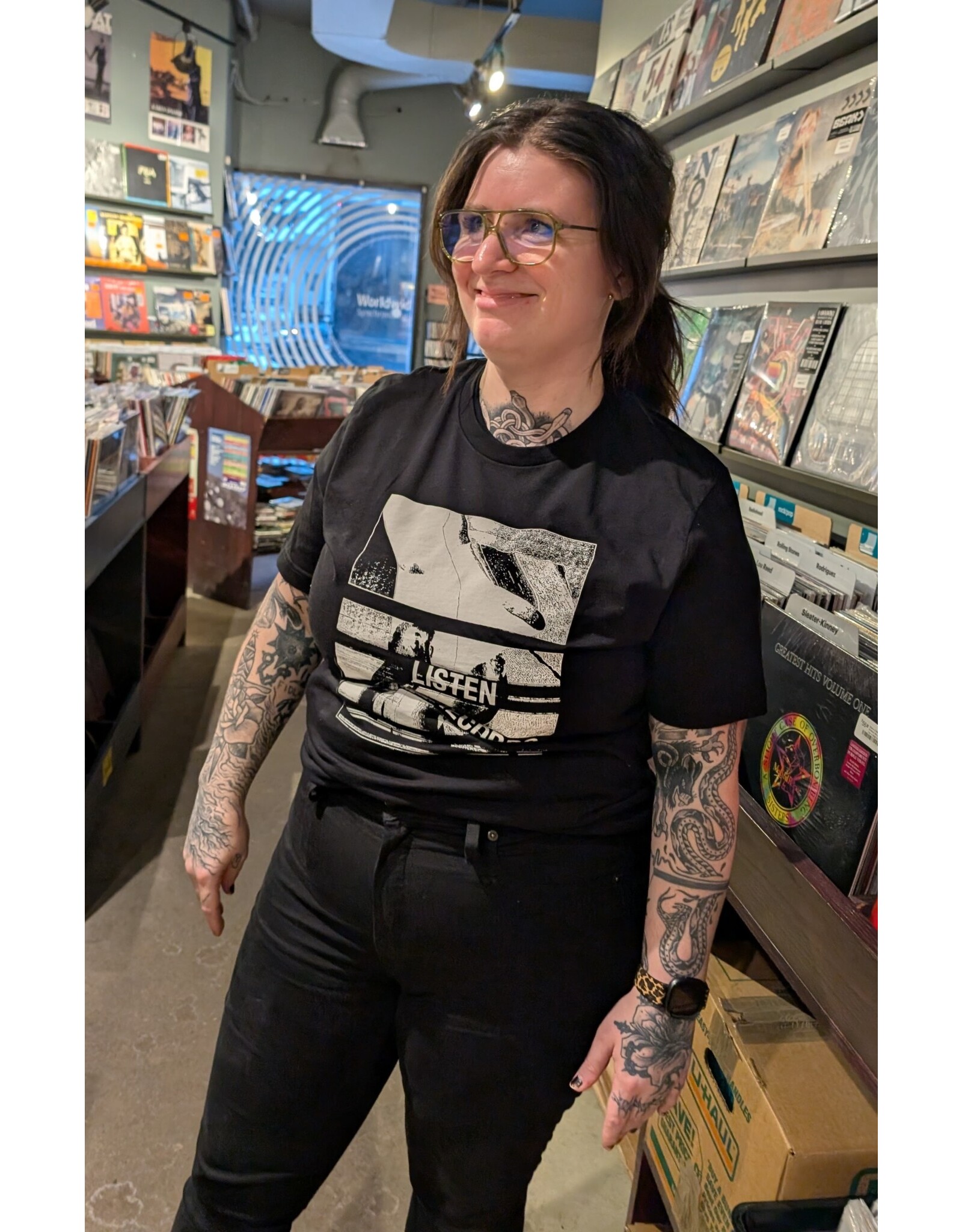 Listen Listen 'TV Static' T-Shirt