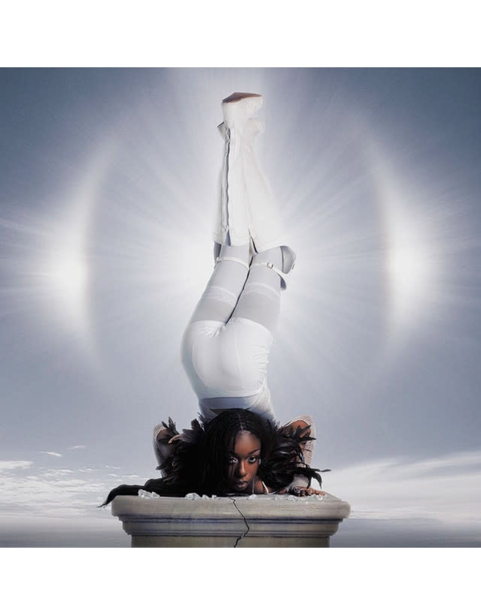 Royal Mountain Music Friday, Debby: Starrr of the Queen of  LP
