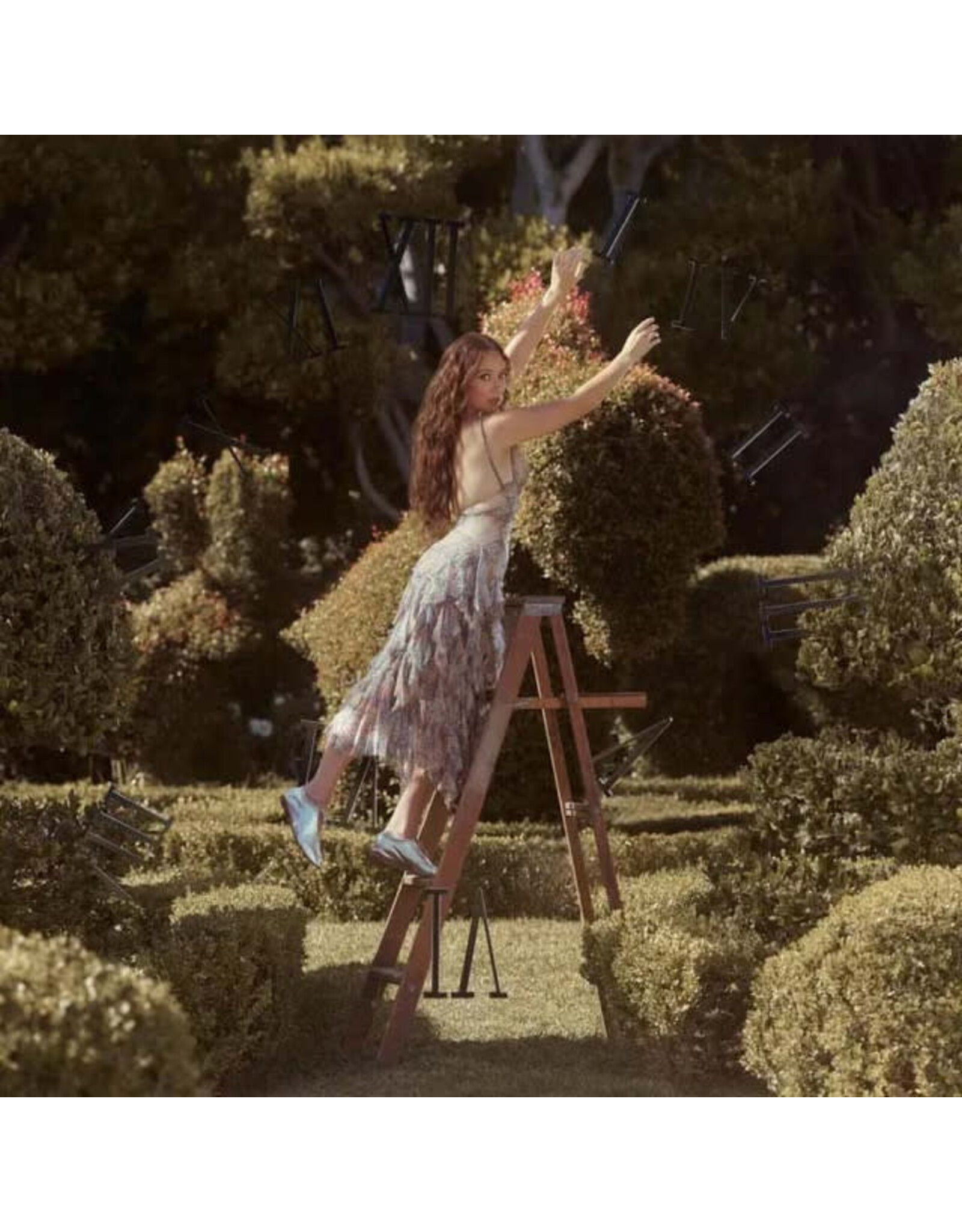 Laufey: A Matter of Time: The Final Hour CS