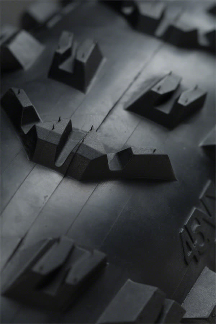 45NRTH Flowbeist Tire 26 x 4.6 Tubeless Blk 120tpi