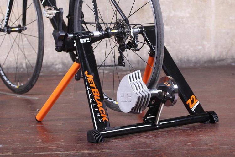 Jet Black Z2 Fluid Trainer